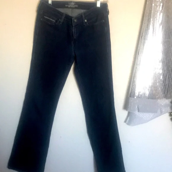 Levi Jeans 8/29 slight Curve Classic boot cut - Picture 2 of 5